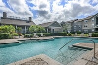 Building Photo - Wexford Apartments