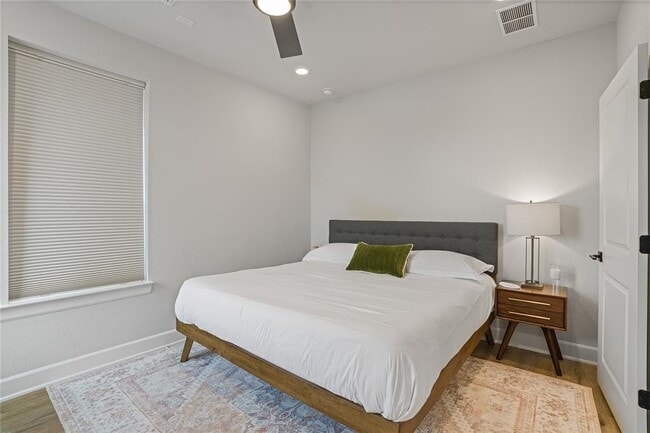 Building Photo - 4200 Margarita St