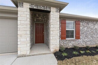 Building Photo - 5801 Xene Dr