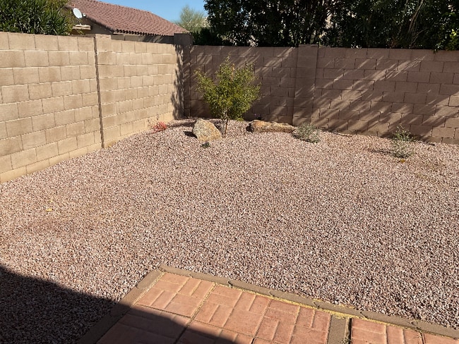 Building Photo - 13001 N Cesar Chavez Dr