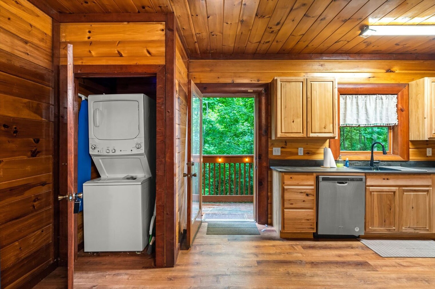 Building Photo - 217 Amet Way