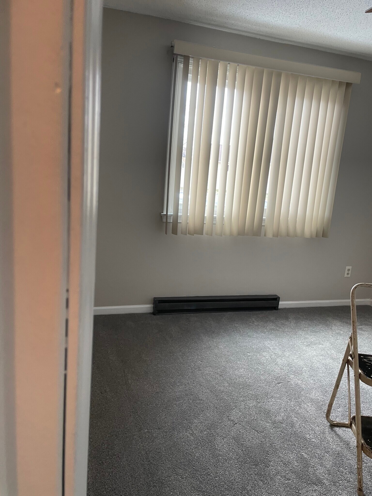 bedroom - 6941 Plaza Dr