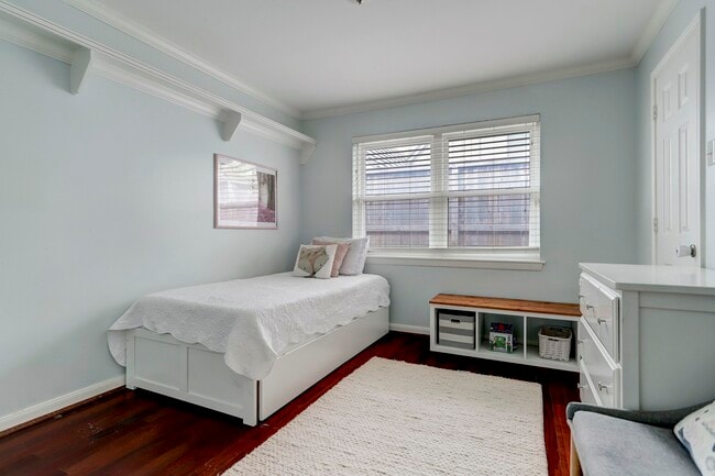 Building Photo - 12318 Woodthorpe Ln