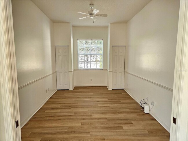 Building Photo - 835 Chalmers Dr