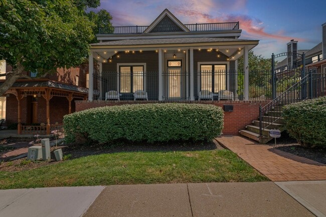 Primary Photo - Amazing Union Hill Single Family Home
