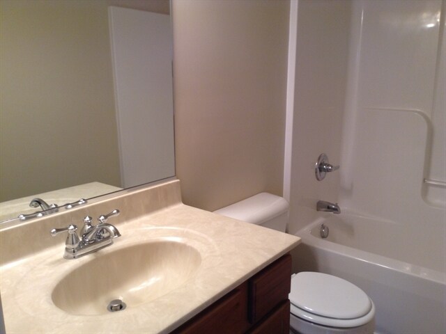 Building Photo - 3844 Deertrail Dr