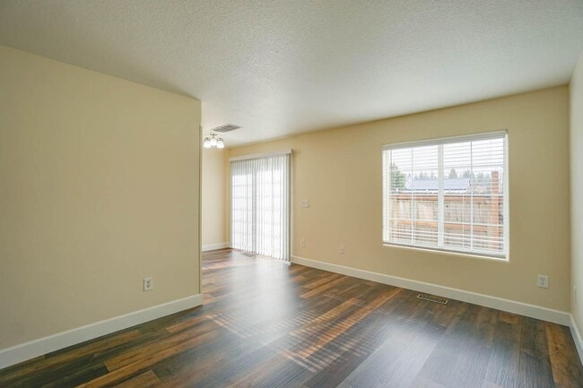 Floorplan - Village at Pine Street