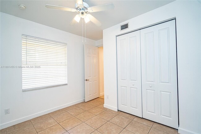 Building Photo - 8231 NW 127th Ln