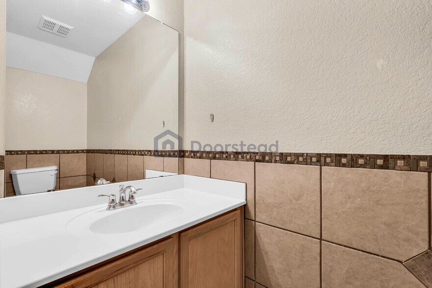 Building Photo - 972 Tennessee Trl