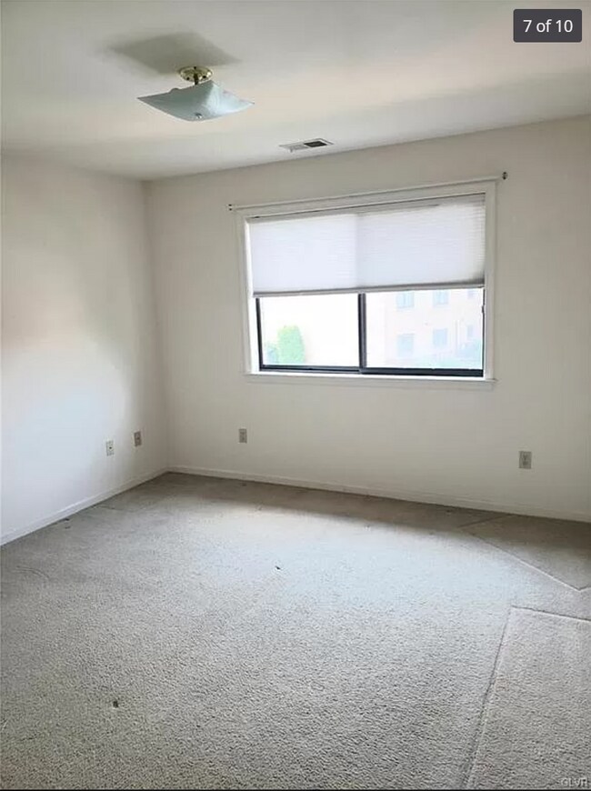 Bedrooom 2 - 938 Cold Spring Rd