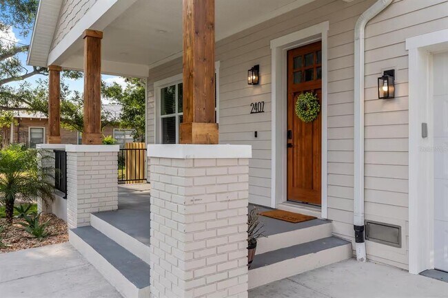 Building Photo - 2407 Harper St