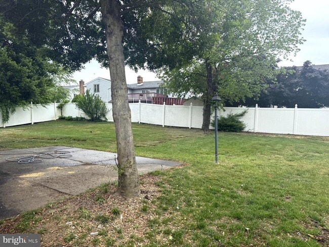 Building Photo - 7 Orchid Ln