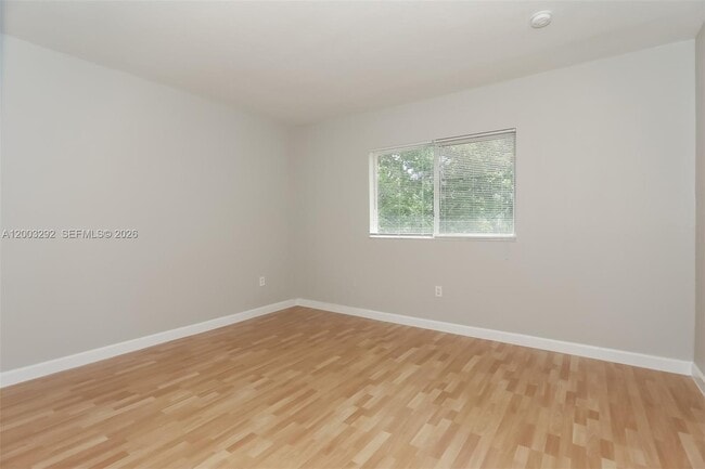 Building Photo - 3168 NE 4th St