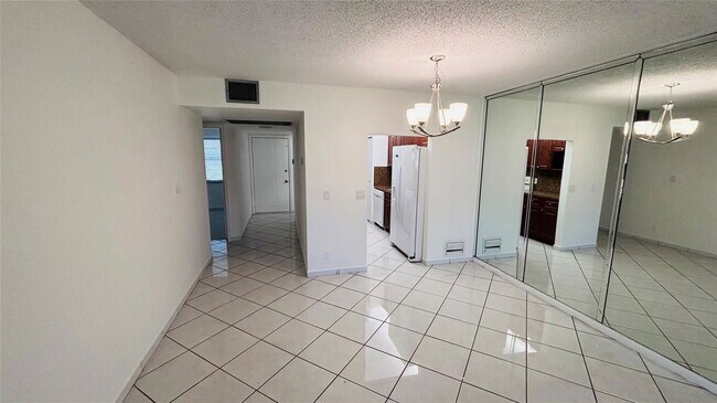 Building Photo - 1200 SW 124th Terrace