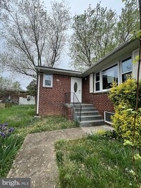 Building Photo - 4610 Lacy Ave
