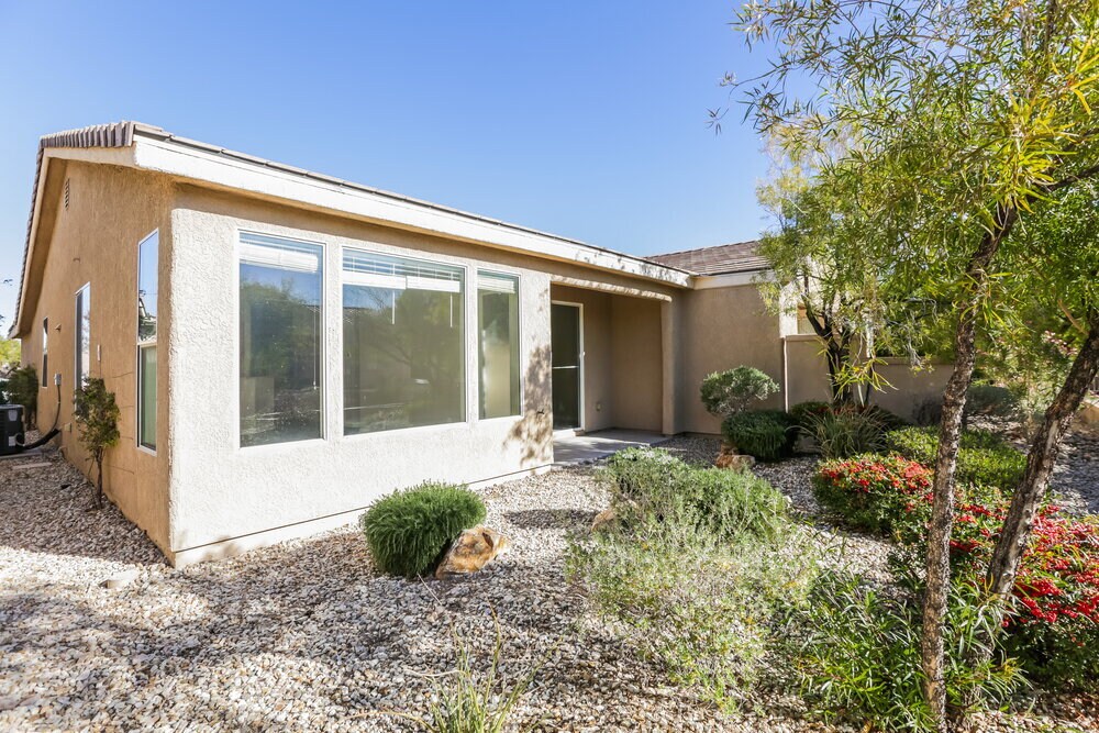 Building Photo - 10223 Villa ARCENO Ave