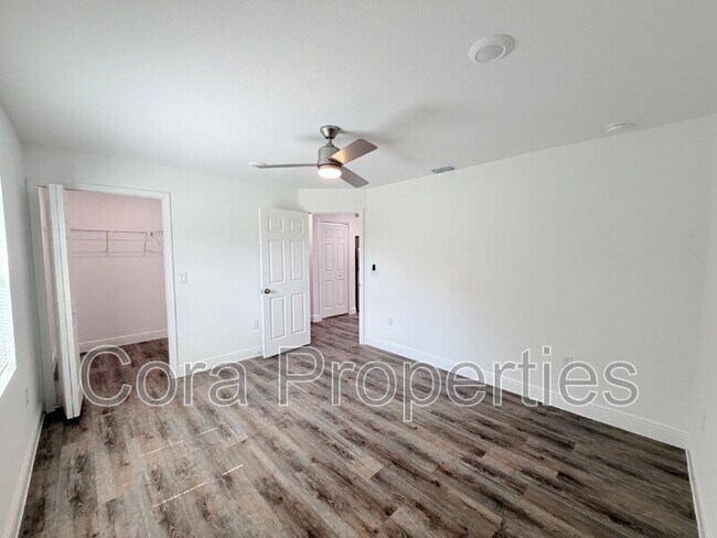 Building Photo - 403 Pearl St