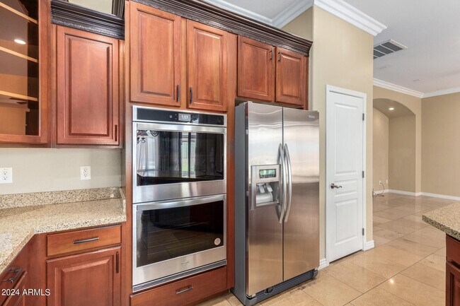 Building Photo - 7453 N 85th Dr