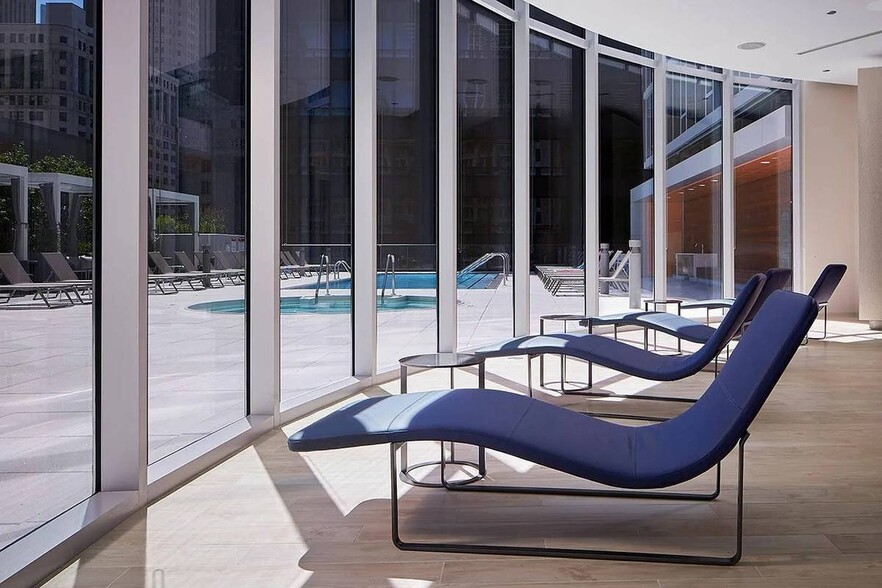 Building Photo - 29 W Randolph St