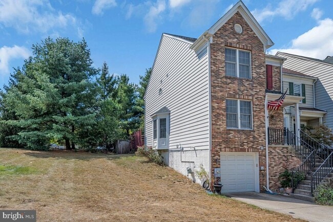 Building Photo - 9354 Sombersby Ct