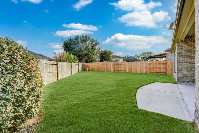 Building Photo - 4 BD / 3 BR Perry home in Creekstone Village!