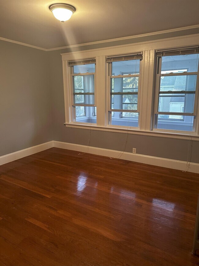 Building Photo - 62 Billings Ave