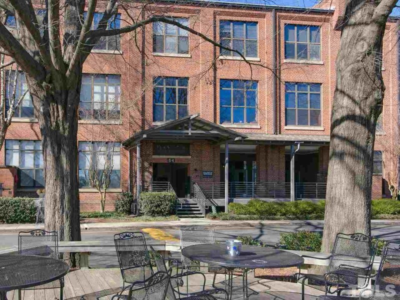 Building Photo - 500 N Duke St