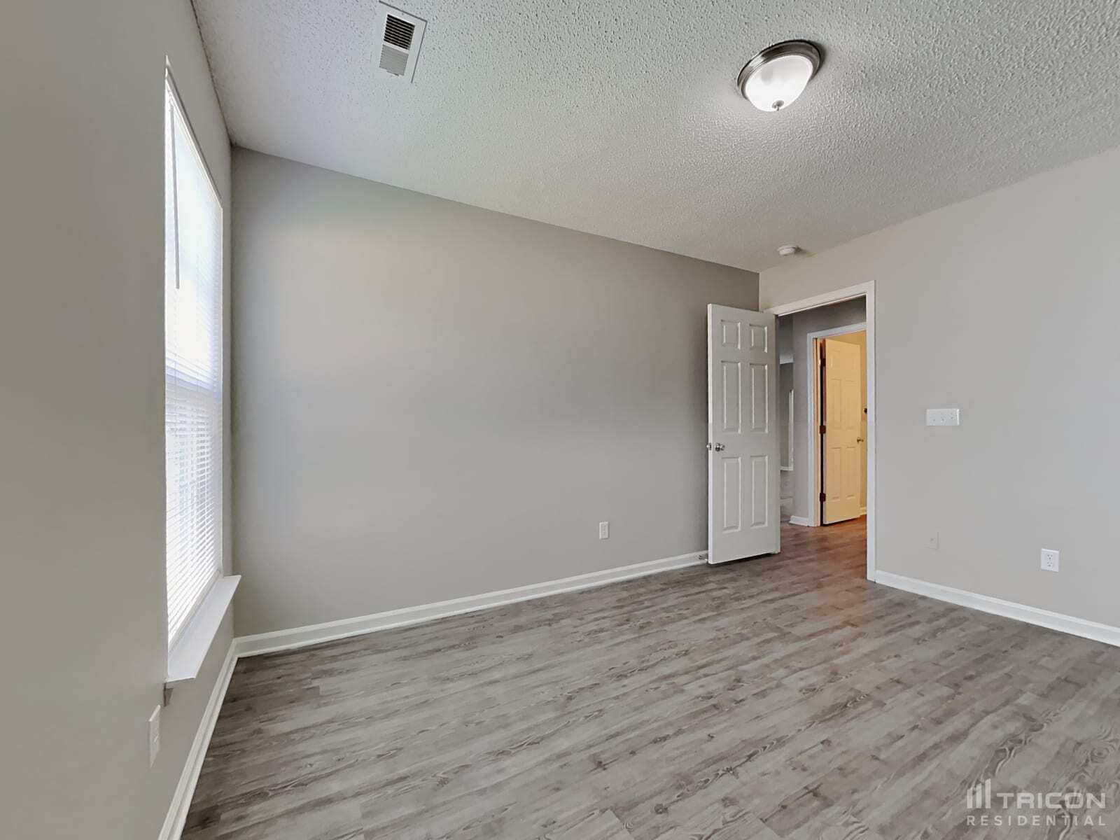 Building Photo - 5243 Moonlight Trail SW