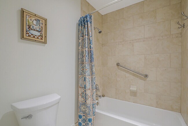 Building Photo - 13403 Bedford Mews Ct