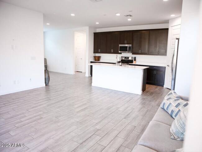 Building Photo - 4342 Enmark Dr