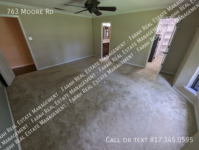 Building Photo - 763 Moore Rd