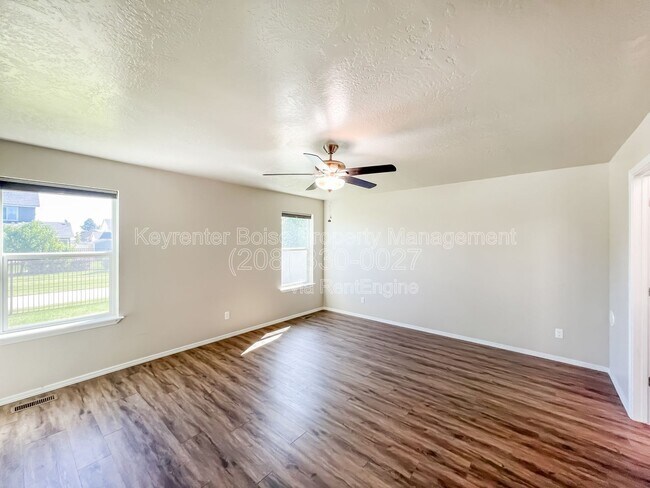 Building Photo - 2474 N Iditarod Way