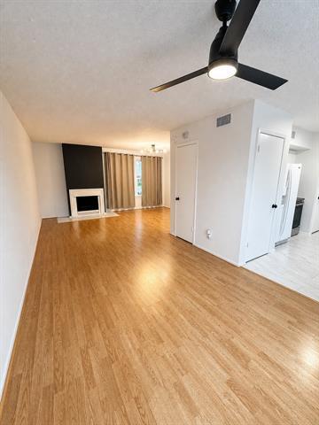 Building Photo - 323 Towne House Ln