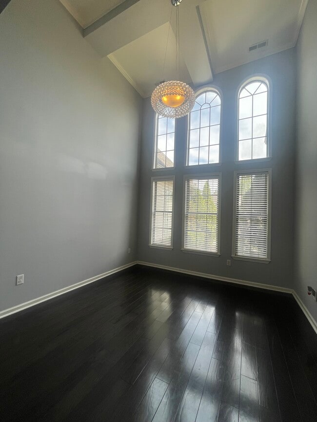 Building Photo - 237 Camden Lake Dr