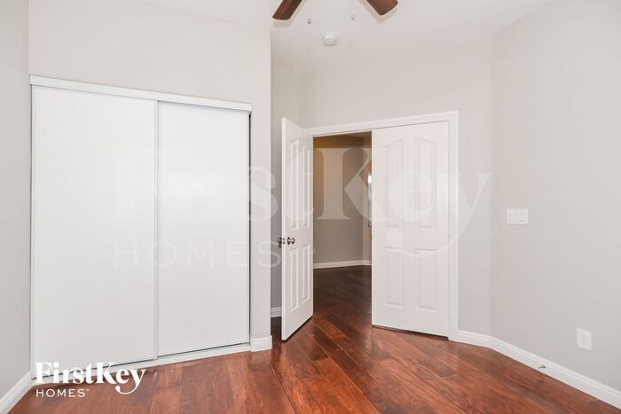 Building Photo - 5083 Tunnel Falls Dr