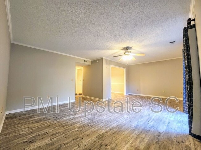 Building Photo - 3106 Bethel Rd