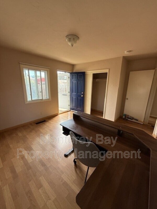 Building Photo - 22 Encina Ave
