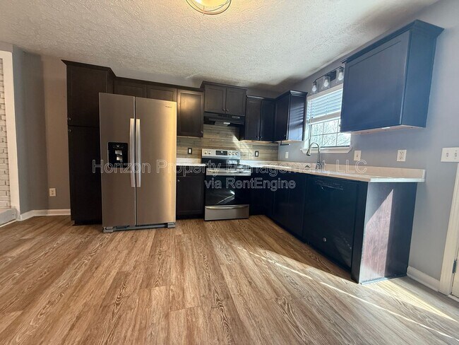 Building Photo - 6430 Crystal Cove Trail