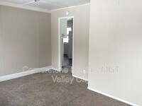 Building Photo - 233 8th Ave NE