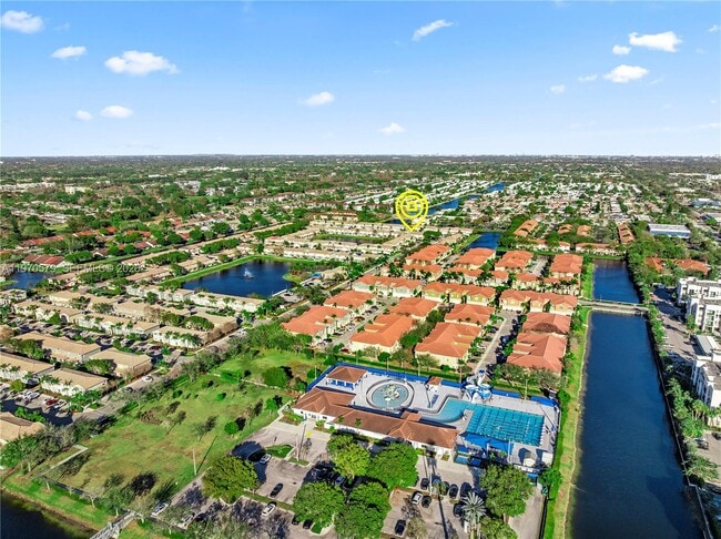 Building Photo - 5905 Abbey Rd