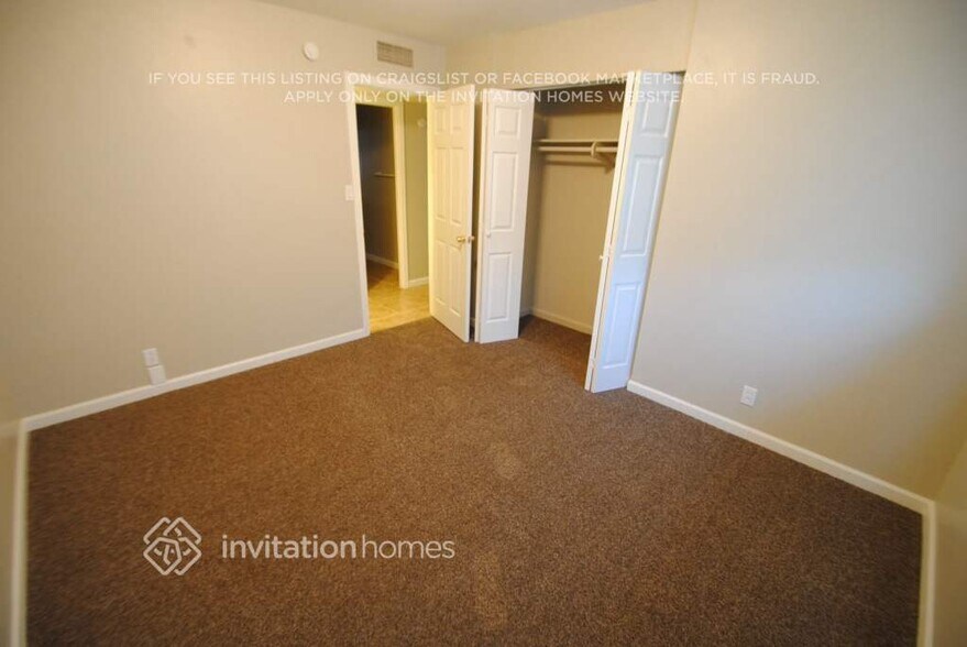 Building Photo - 4214 W Stella Ln