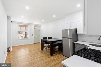 Building Photo - 4047 N Broad St