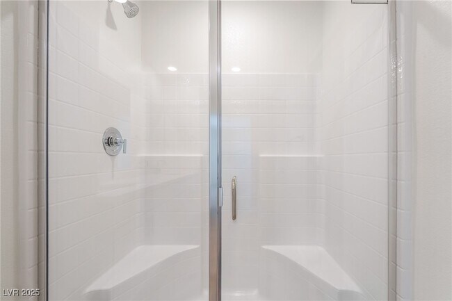Building Photo - 1027 Gentle Swan