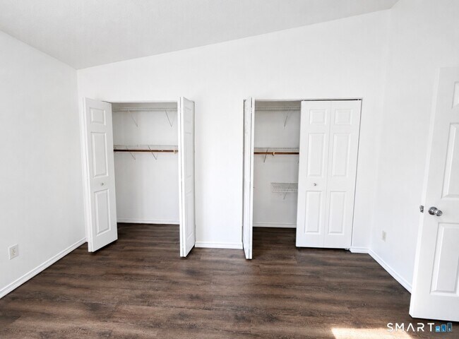 Building Photo - 309 Terrace Ave
