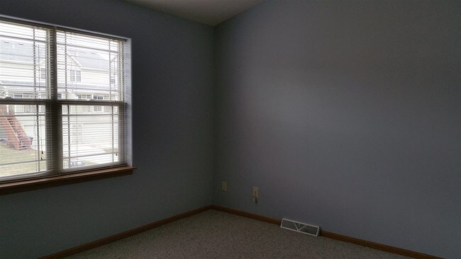 Building Photo - 8035 Starr Grass Dr