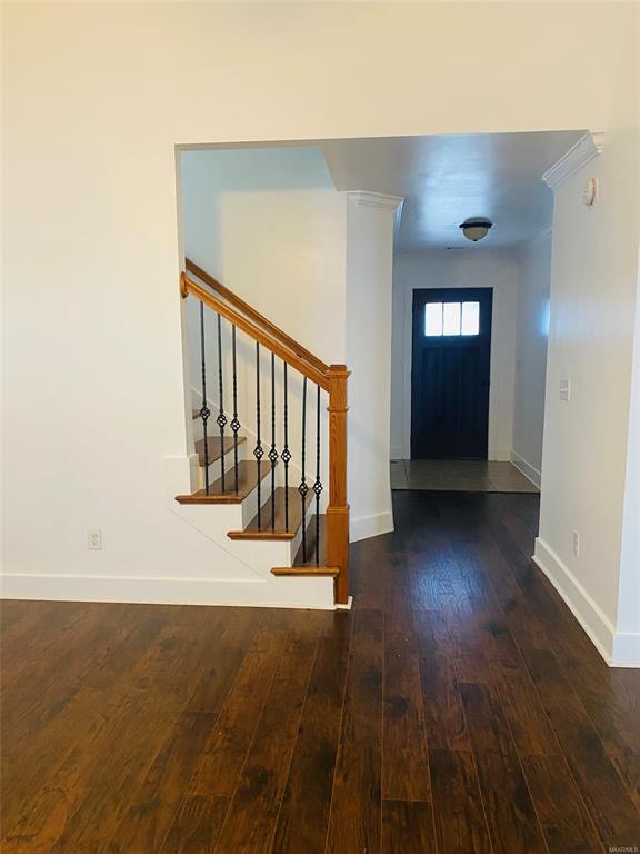 Building Photo - 6511 Ridgeview Ln