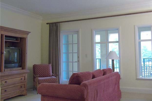 Building Photo - 30 Strada Di Villaggio