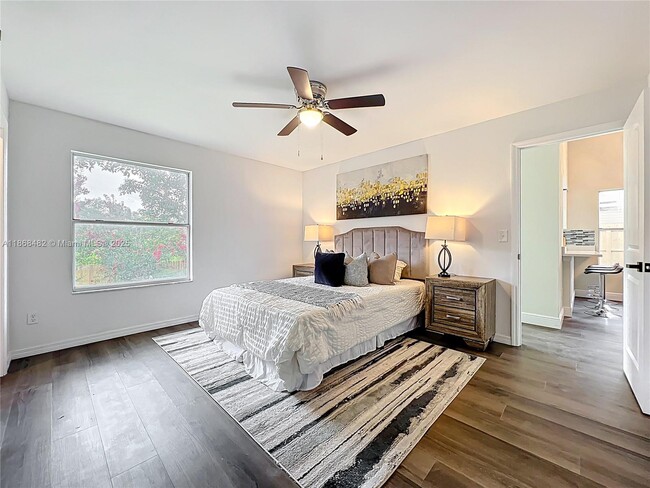 Building Photo - 2160 Churchill Downs Cir