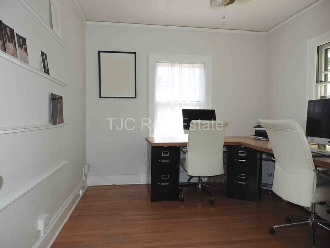 Building Photo - Park Hill Home For Rent
