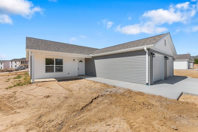 Building Photo - Highland Point Dr 849/851